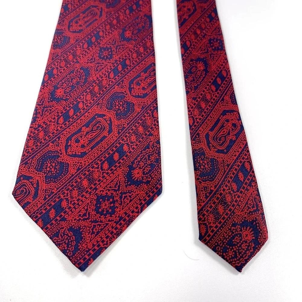 Vintage Windsor‎ Lott Mens Tie Blue w/ Red & Geometric Striped Design 100% Silk